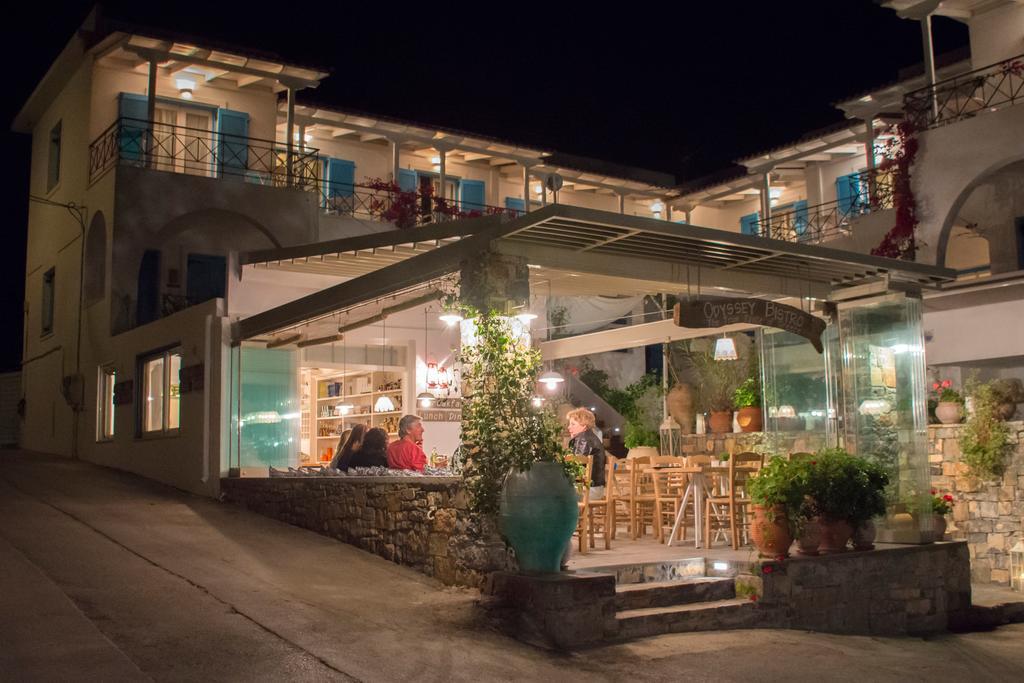 Odyssey Suites Poros Town Zewnętrze zdjęcie