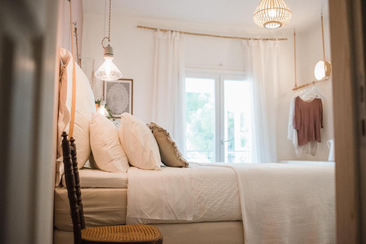 Odyssey Suites Poros Town Zewnętrze zdjęcie